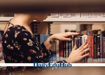 How to Balance Academic Life with Social Life at University